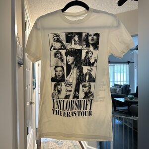 Taylor Swift Eras Tour (US dates) beige shirt